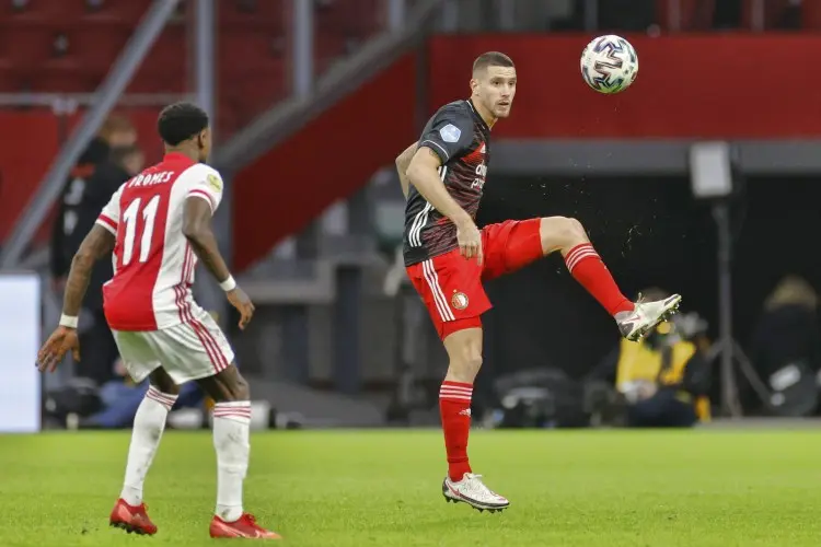 罗马发布备战花絮，转会期更衣室发声，英超任务艰巨，赛程密集仍需轮换的简单介绍-开云注册网址